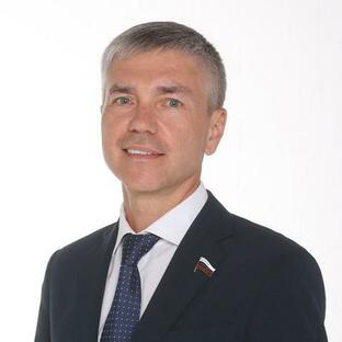 Ревенко Евгений Васильевич Ревенко Евгений Васильевич